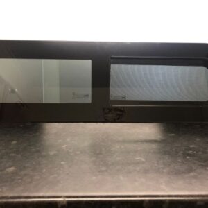 Bonded universal vent window in privacy with fly screen 780 x 240 (Nearside)