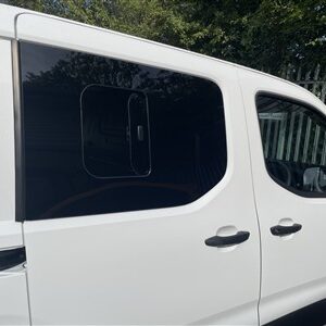 Citroen Berlingo 2019 onward o/s half slider in privacy (Mark 3)